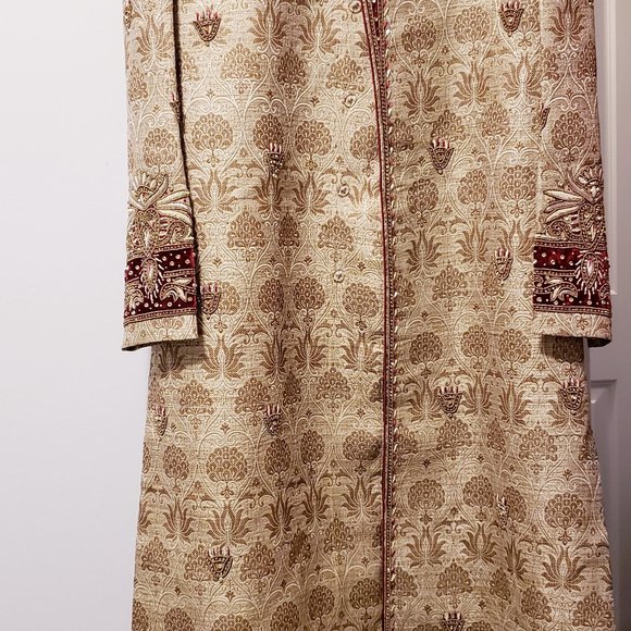 Brand new Sherwani - Picture 3 of 3